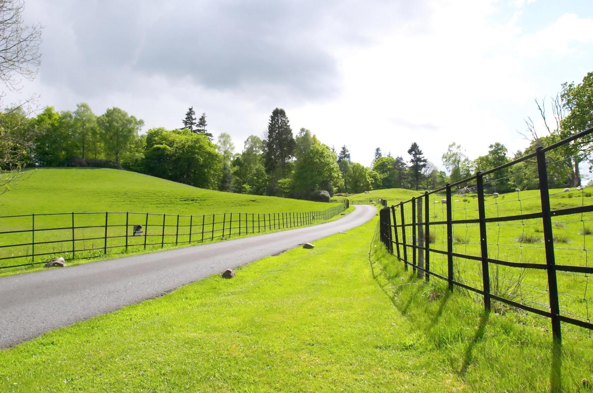 Brathay Hall - Brathay Trust 앰블사이드 외부 사진